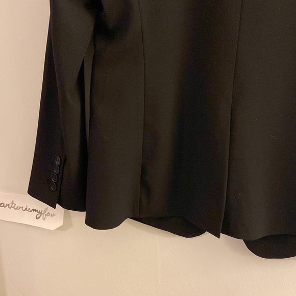 Ann Taylor Black Blazer - size 4P - Petite - Picture 6 of 7